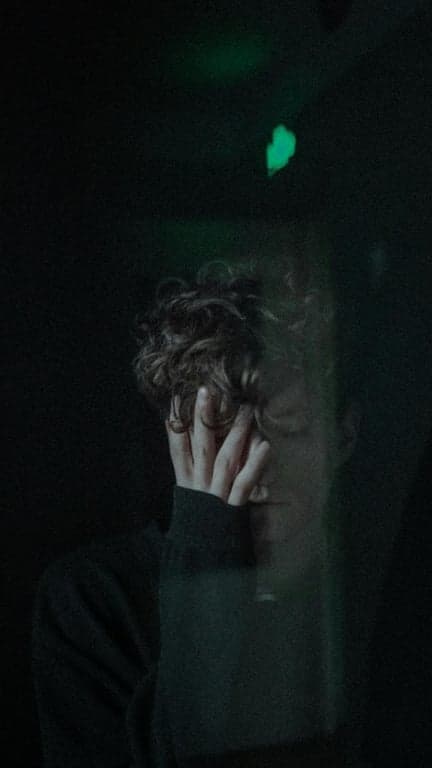 Alex R.