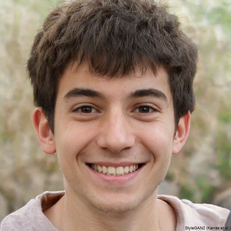 Alex R.